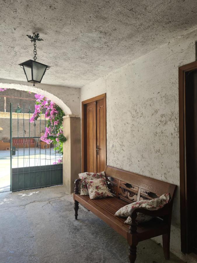 Corte Averaldo San Felice del Benaco Exteriör bild